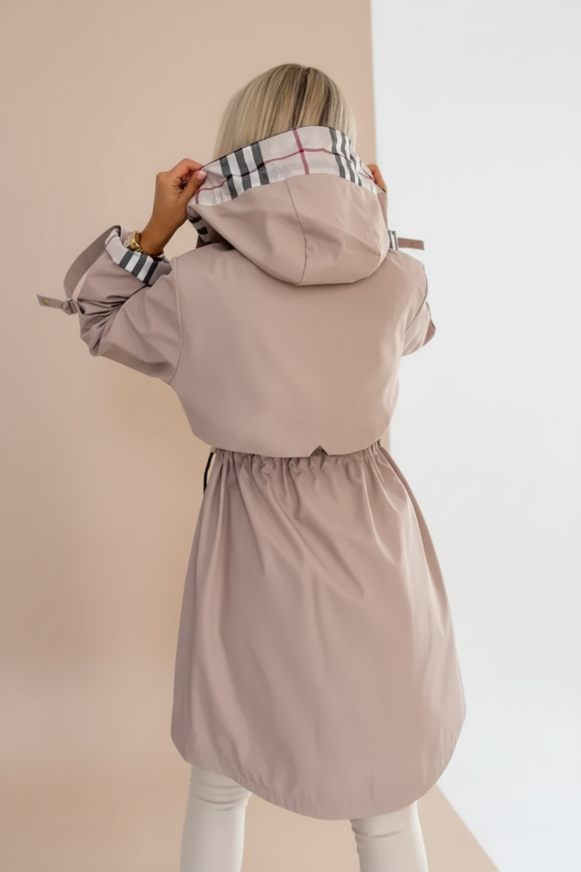 Élise Élise Zip Coat, close-up