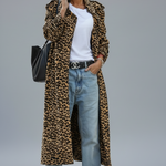 Midi Midi Leopard Coat, detail view